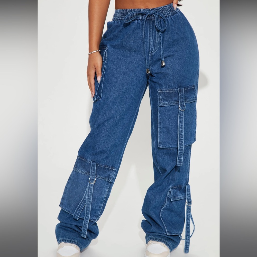 Fashion nova cargo joggers NWT never worn